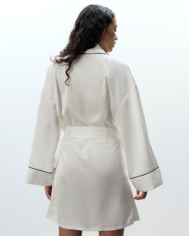 Lydia Satin-Kimono in Creme/Schwarz