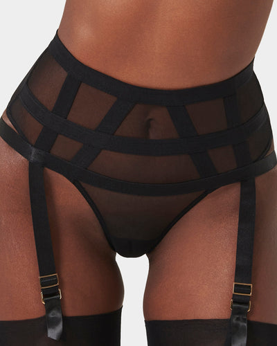 Karolina String mit Strumpfhalter