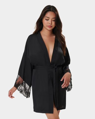 Marseille Luxuriöser Kimono aus Satin Schwarz