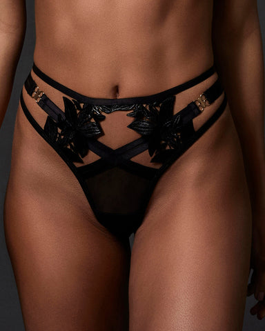 Ophelia Taillenstring Schwarz