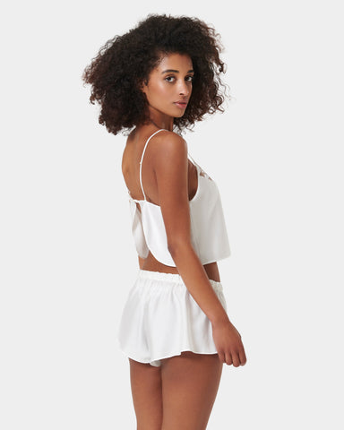Leonora Luxus-Satin-Cami- und Short-Set in Weiß/Transparent